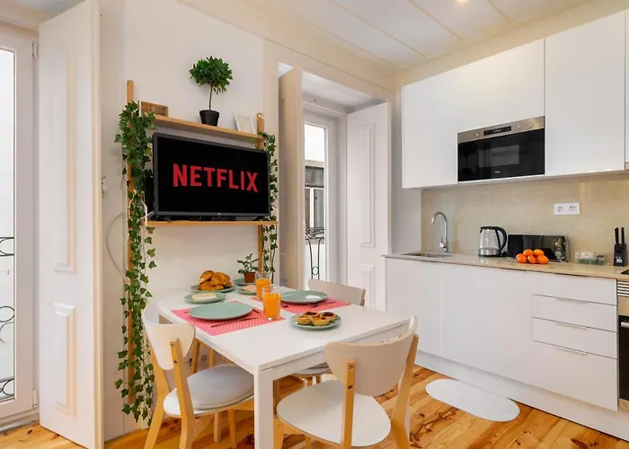 Whome Intendente Modern 1-Bed W/ Lift & Ac In Top Notch Location