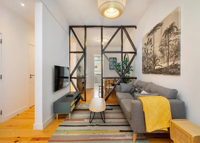Whome Riverside View 2-Bed For Remote Workers & Digital Nomads