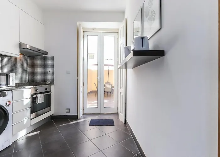 Vita Portucale ! Concept Apartment Campo Ourique