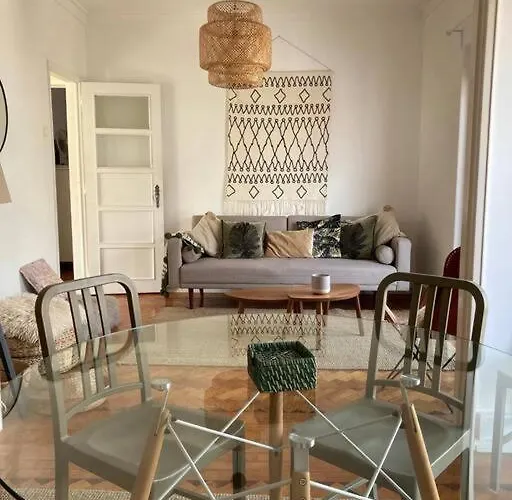 Apartamento Bem Localizado Para Familias & Amigos