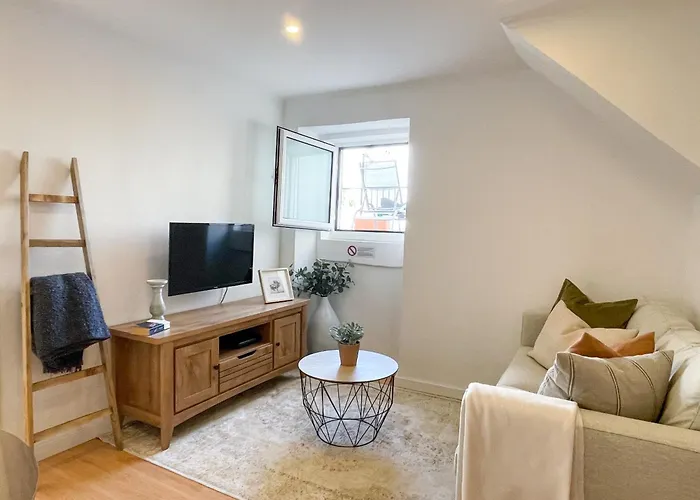 Stay In The Heart Of Alfama! Cozy 1 Bedroom Apartment