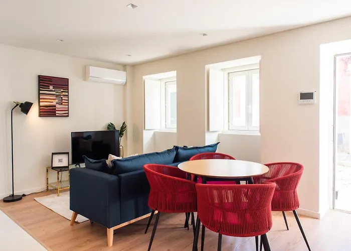 Pardal 15 - Boutique 2 Bed Apartment With Free Parking Nearby