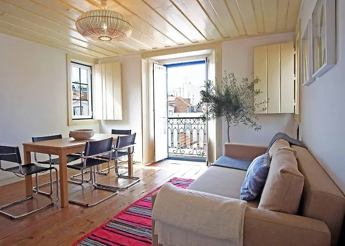 Bh4D With View Heart Of Bairro Alto * Bright 4D * 3+1 Br