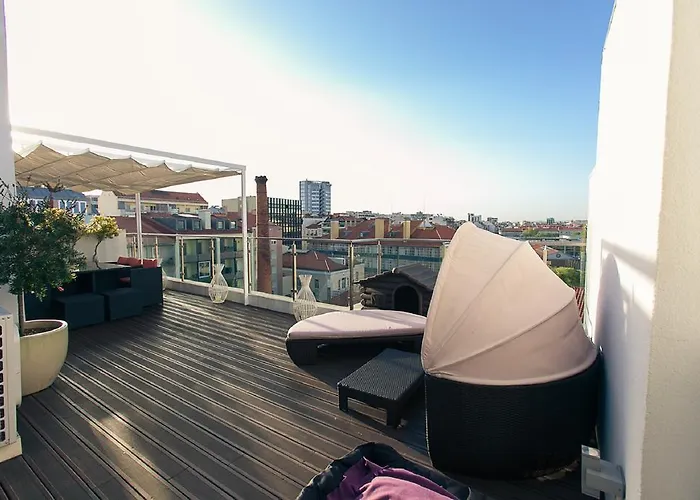 Charming Penthouse With Private Terrace