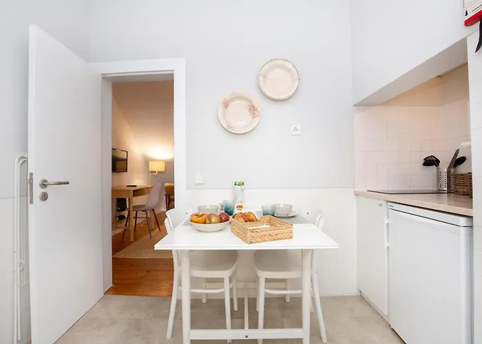 Live Like A Local @ Casa Da Esquina - Wifi & A/C