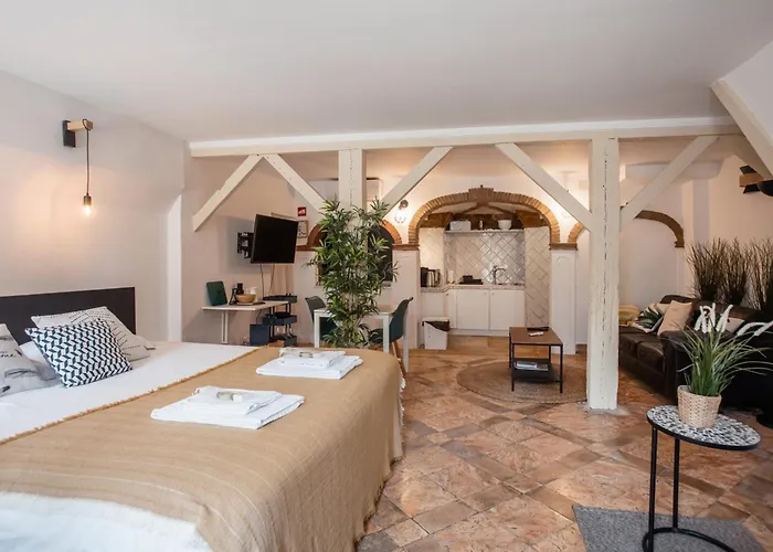 Original Photographers Studio Apartment In Alcantara