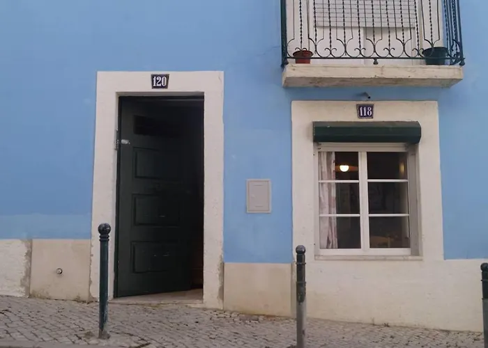 Portuguese Design 1 Bedroom Apartment In The Heart Of Lisbon