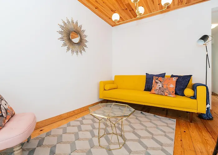 River View 1Bdr Apt In Alfama Close To Tram