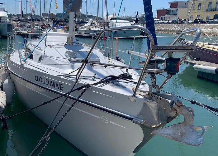 Vintage Sailboat Experience