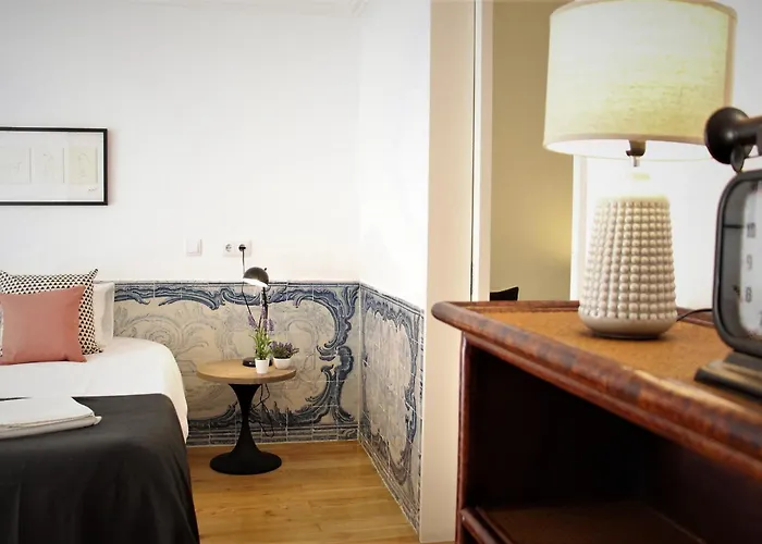 C3 Bairro Alto Cozy Romantic Loft In 18Th Century Building