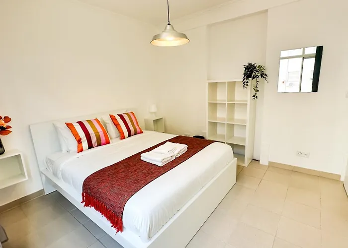 Rooms In Arroios