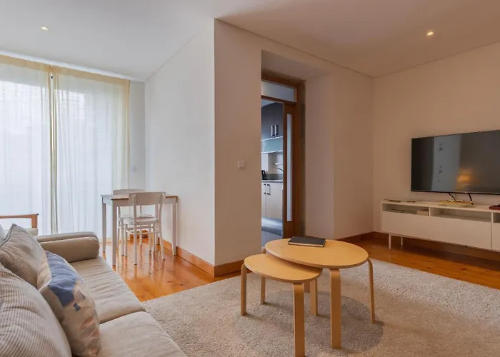Luminous 1Bdr Apartment By Lovelystay