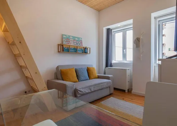 Tiny Retreat In Lisbon