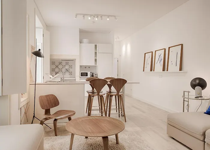 Romantic Gem In Alfama
