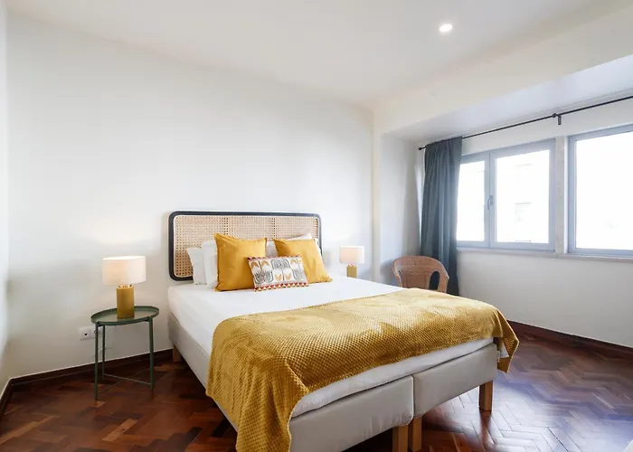 Apperol Lisbon Escape - By Misha\'S Place 2A