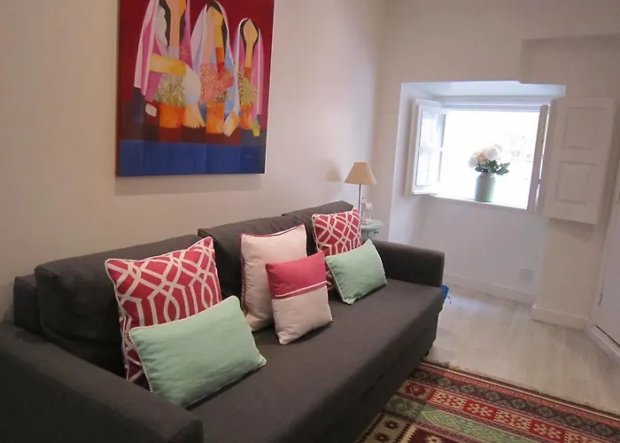 Alfama Shabby Chic Flat