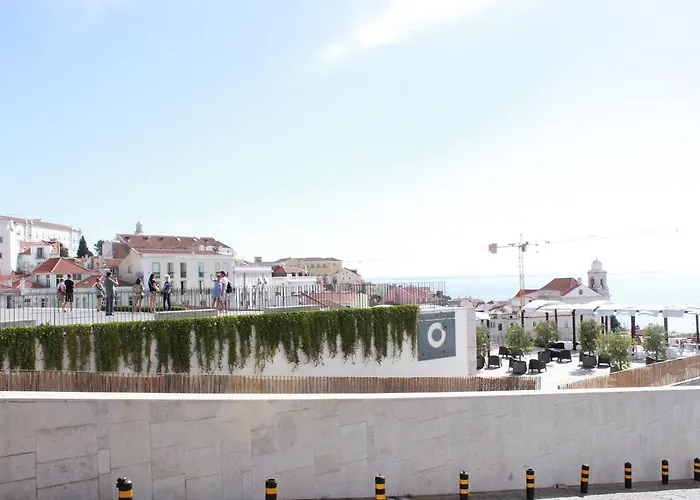 Alfama Warehouse