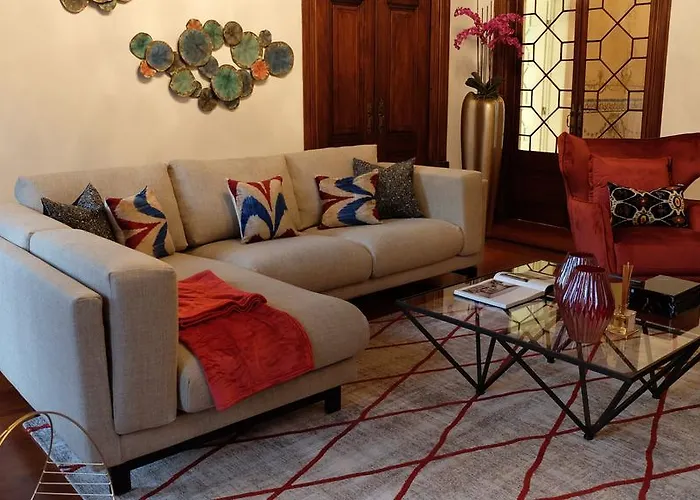Lisbon Finestay Palace