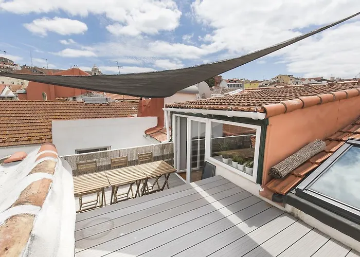 Lovelystay - Rooftop Duplex In Sao Bento