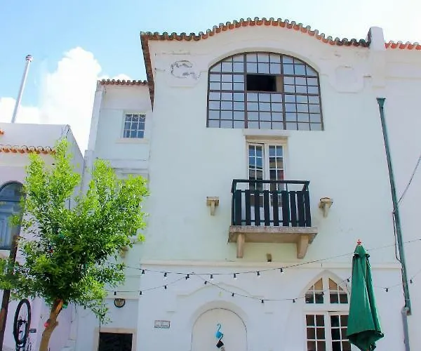 De Leite Hostel