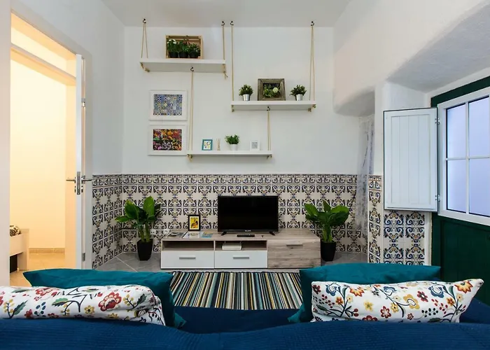 Santos Neighborhood Apartment