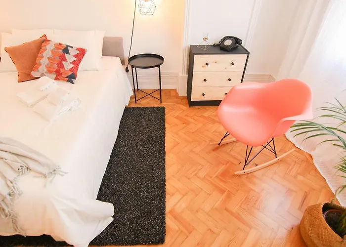 Amazing Apartment Fully Renovated In Center Lisbon
