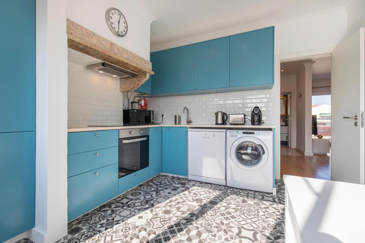 Lovelystay - Sunny 1bdr W/terrace Apartment