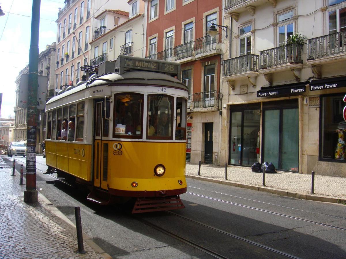 Bairro Alto Gaveas Family * Lisbon