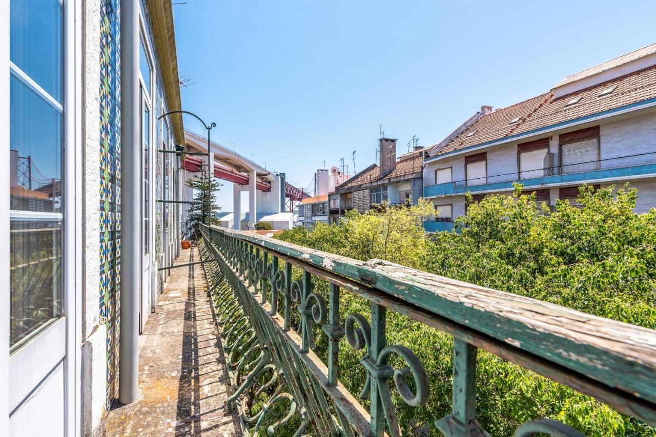 Guestready - Family W Rooftop In Alcantara Apartment Lisbon