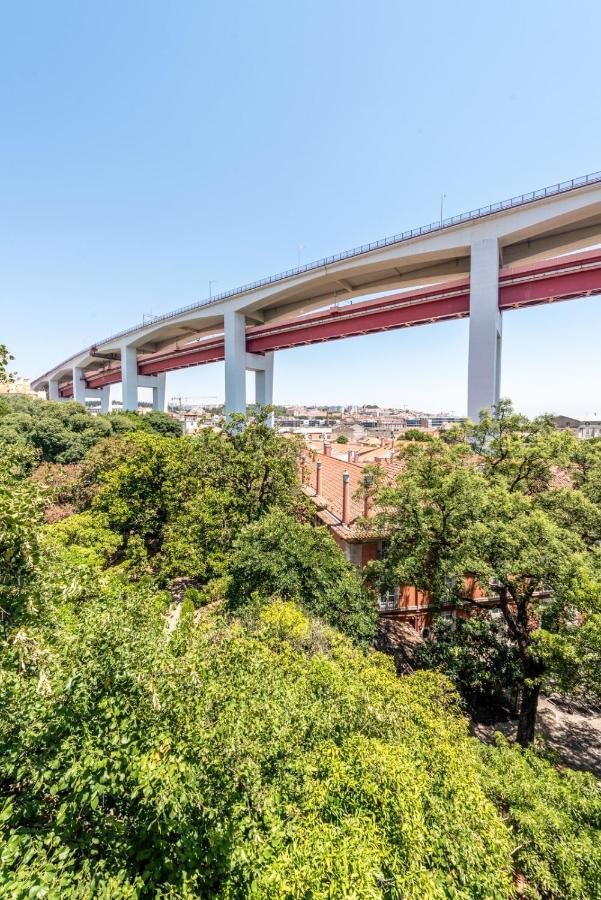 Guestready - Family W Rooftop In Alcantara * Lisbon