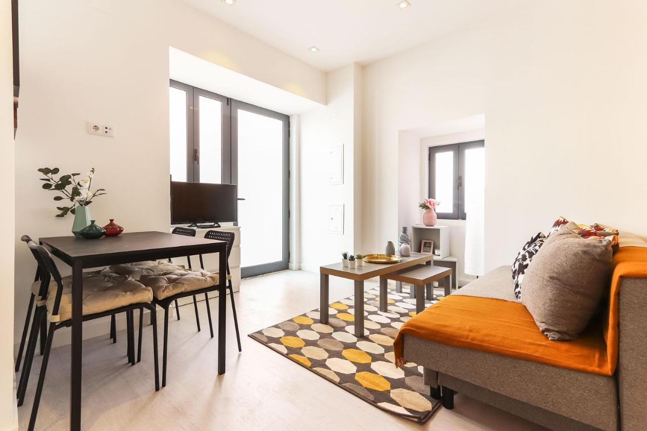 Apartment Alcantara Studio By Homing