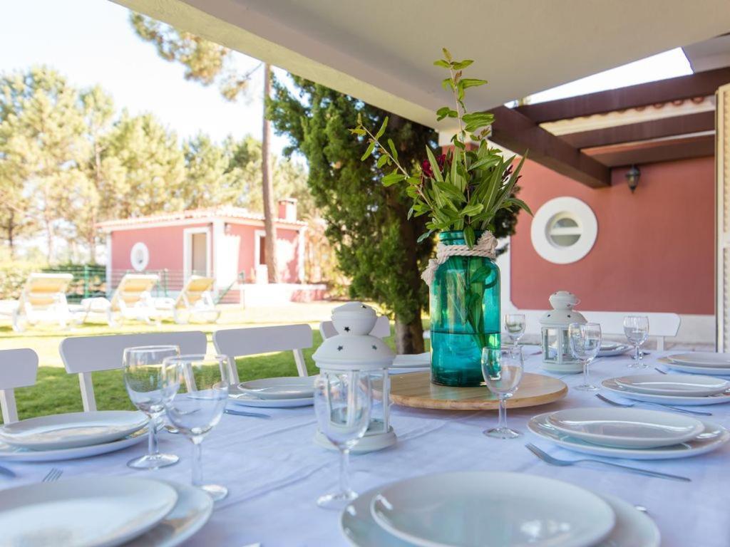 Villa Garidas Titanio - Modern And Spacious 5 Bedroom For 10 - Private Gated Pool Lisbon