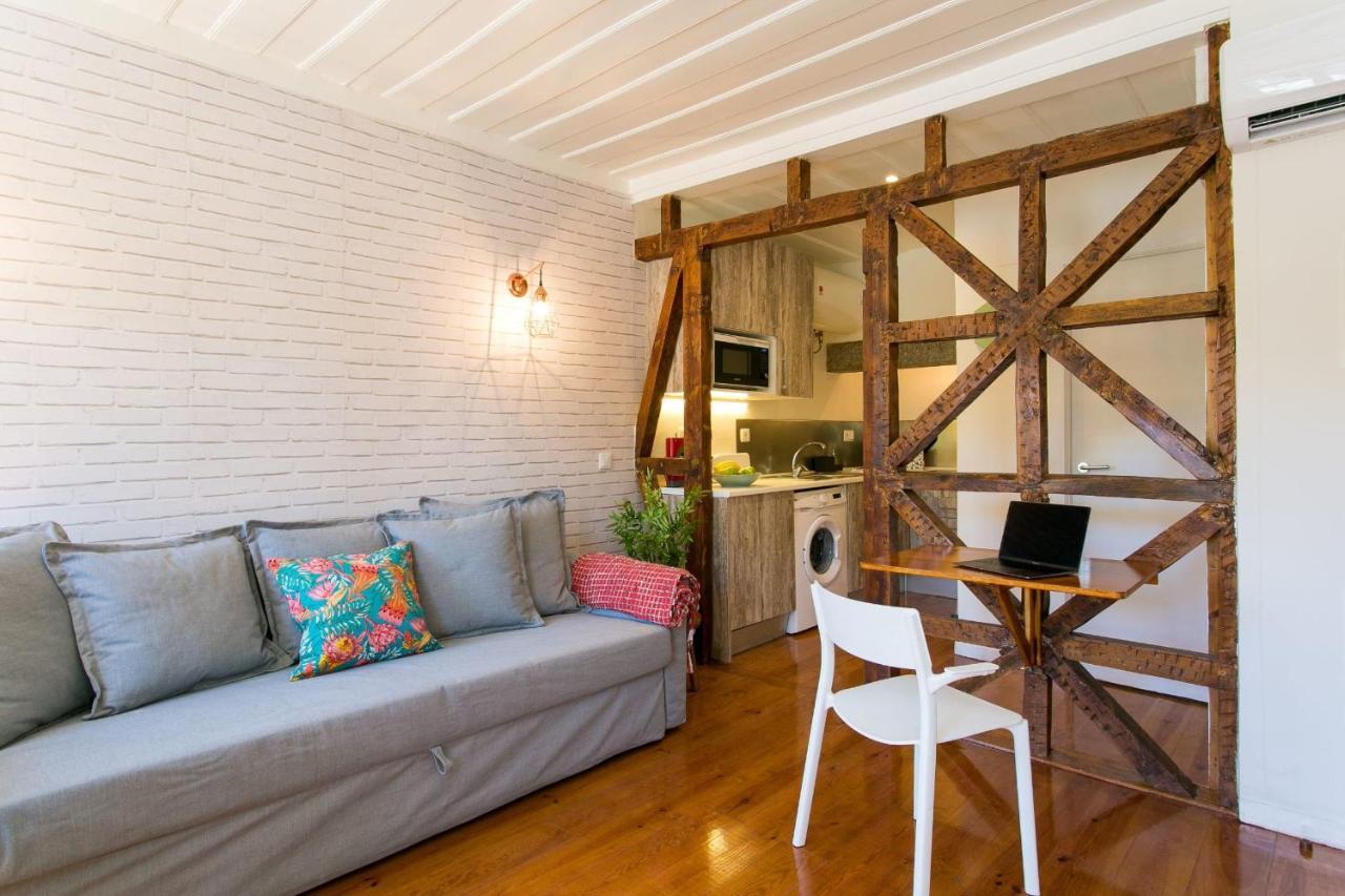 Sunlit Photographers 1bedroom In Alcantara Apartment *