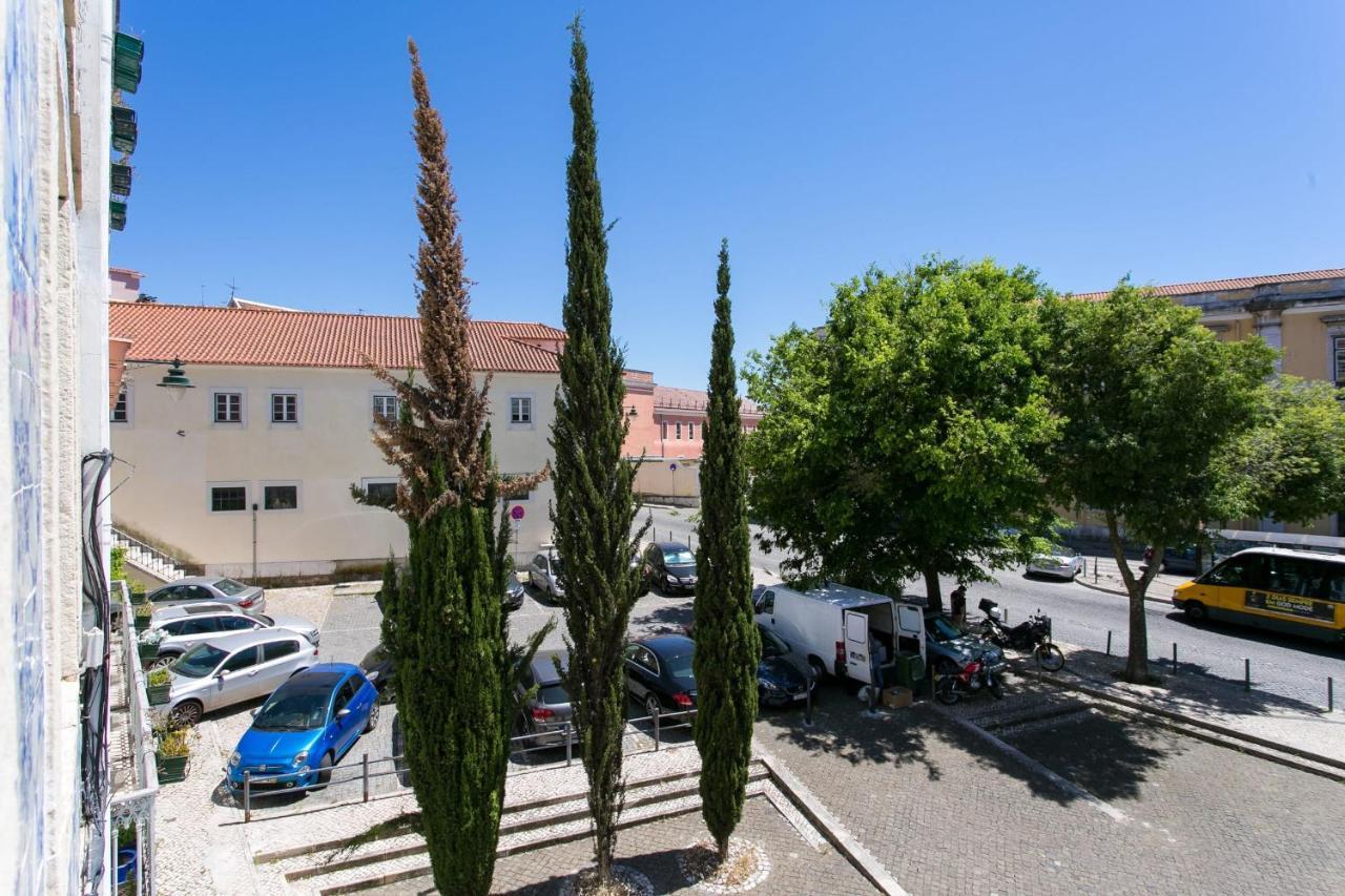 Sunlit Photographers 1bedroom In Alcantara Lisbon