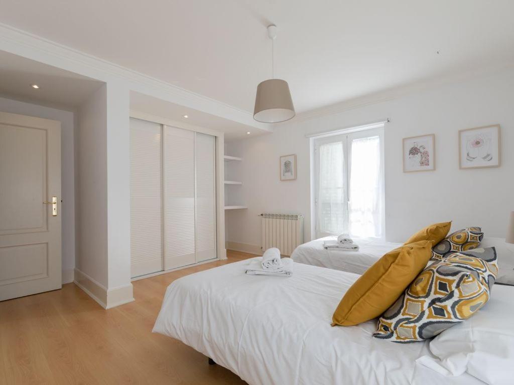 Garidas Titanio - Modern And Spacious 5 Bedroom For 10 - Private Gated Pool * Lisbon