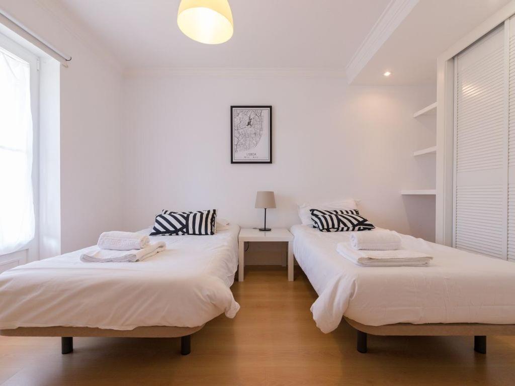 Garidas Titanio - Modern And Spacious 5 Bedroom For 10 - Private Gated Pool *