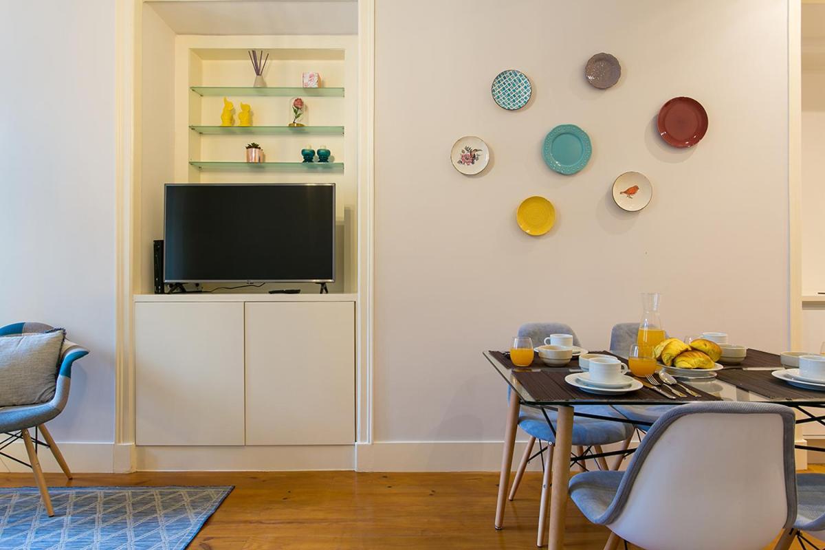 Lovelystay - Cozy 3bdr In Estrela Apartment *