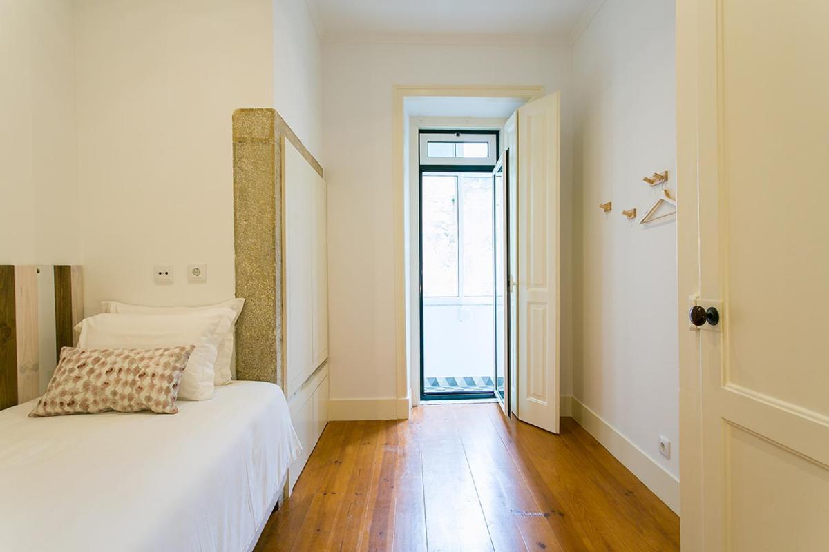 Lovelystay - Cozy 3bdr In Estrela * Lisbon