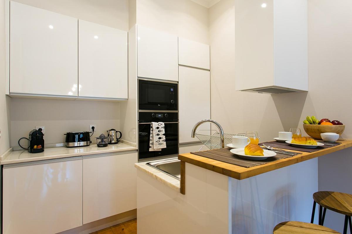 Apartment Lovelystay - Cozy 3bdr In Estrela