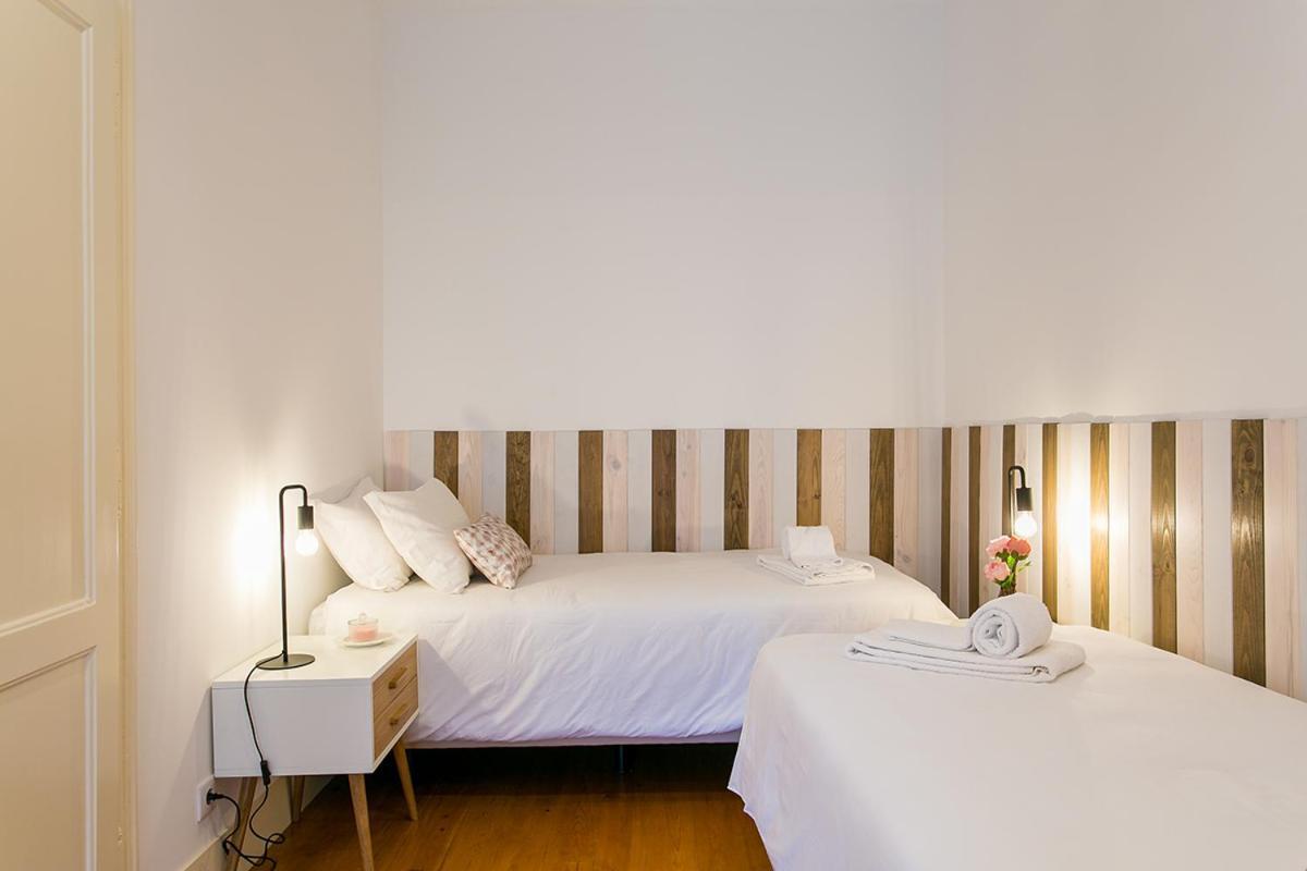 Apartment Lovelystay - Cozy 3bdr In Estrela Lisbon