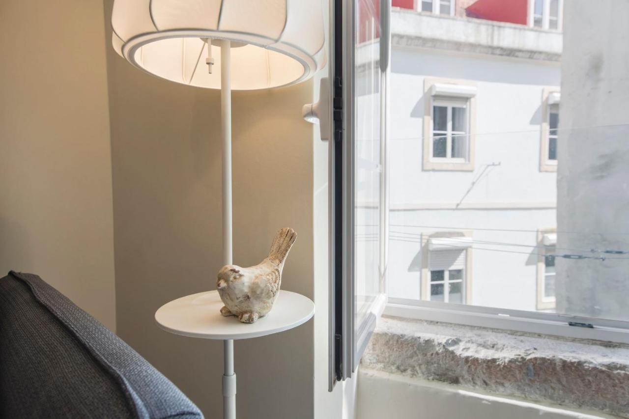 Terrace & River View In Alfama Apartment Lisbon