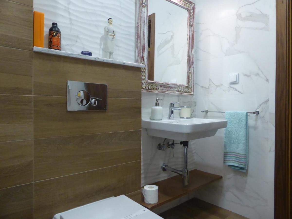 Bento Charming Apartment - Sixtyfive Boutique Home