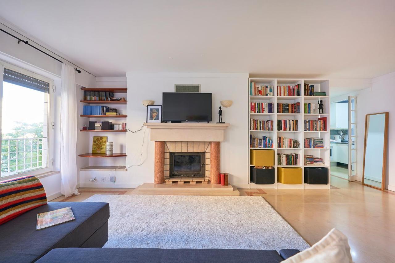 Apartment Modern With Swiming Pool & Garage -