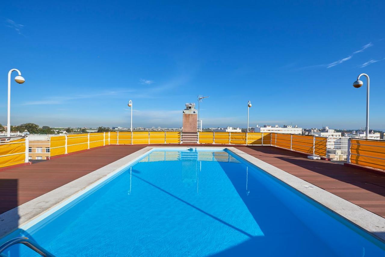 Modern With Swiming Pool & Garage - Apartment *