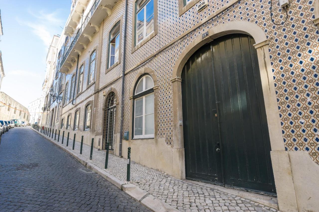 Apartment Large & Relaxing Loft In Alfama Lisbon