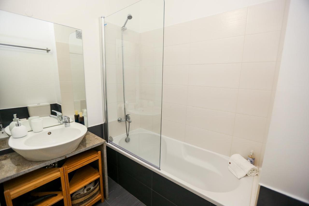 Apartment Enjoy Graca 2 *