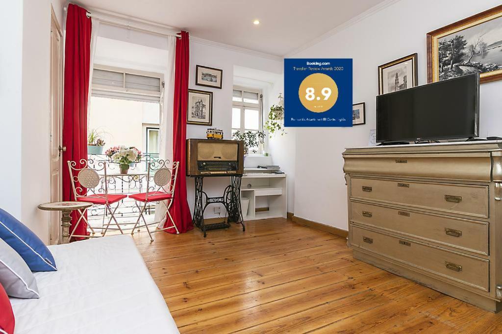 Romantic El Corte Ingles Apartment *