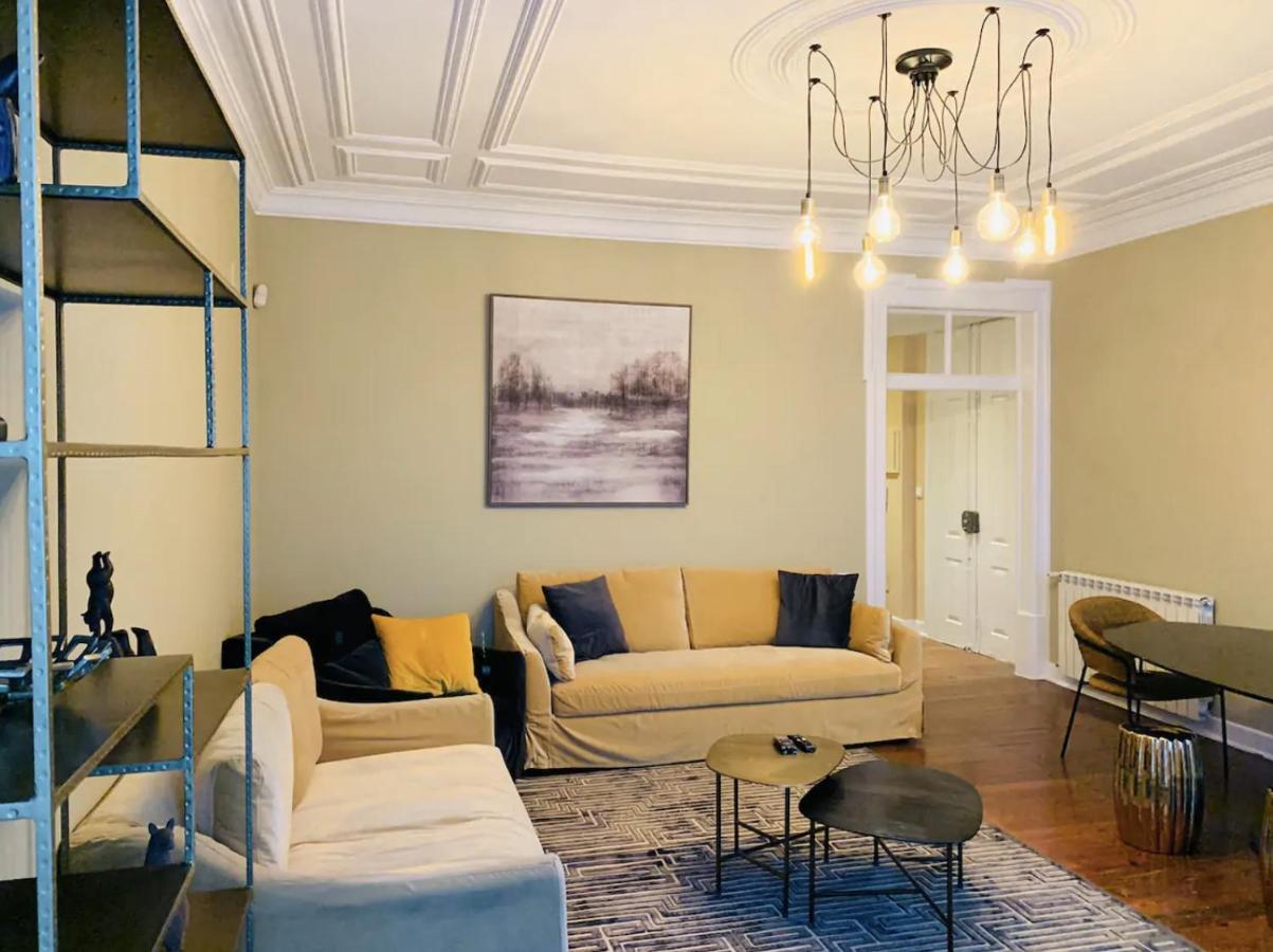 Apartment Charming 4 Bedroom In Chiado Lisbon