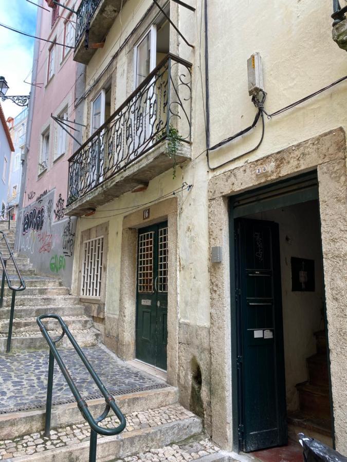 Cosy Mouraria Apartment Lisbon