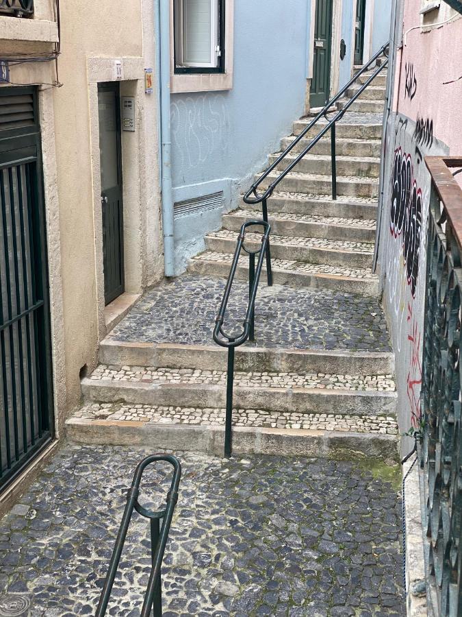 Cosy Mouraria Apartment Lisbon